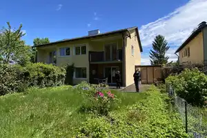 Doppelhaushälfte zur vorübergehenden Vermietung / auch Firmen u. Monteure – Rambaldistraße 37, 81929 München – Vorschaubild 2