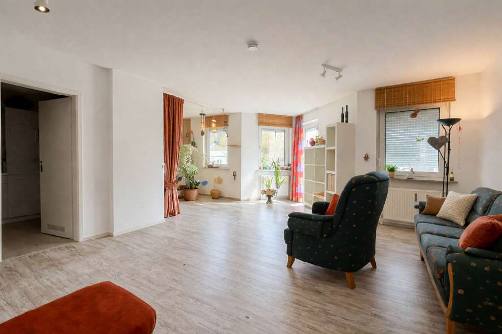 Immobilie in Coburg - Attraktives 1-Zimmer-Apartment mit Balkon und Veste-Blick in Cortendorf - Bild 1