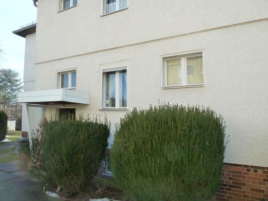 2-Familienhaus auf großem Grundstück ( !! Bauland !! ) - Bild 4