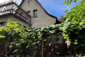 Black Friday Deal: Einfamilienhaus (für Handwerker) mit viel Potenzial – Die vollständige Adresse der Immobilie erhältst du vom Anbieter., 12555 Köpenick, Berlin – Vorschaubild 1
