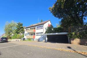 Attraktive 3-Zimmer-Souterrainwohnung mit separatem Eingang und Stellplatz!