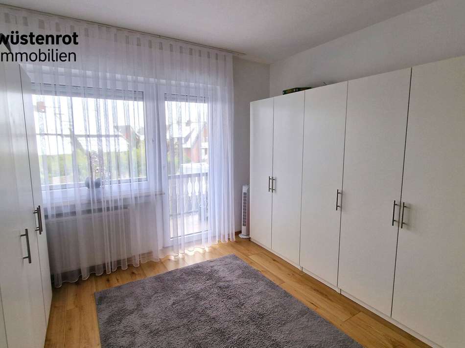 Zimmer 1 OG