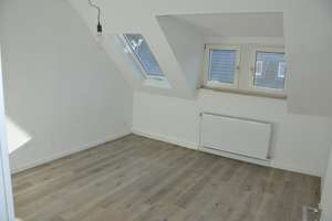 Zum Verlieben: 2,5 Raum Dachgeschosswohnung in Essen-Schonnebeck. Besser geht´s nicht! – Nachbarnweg 2, 45309 Schonnebeck, Essen – Vorschaubild 7