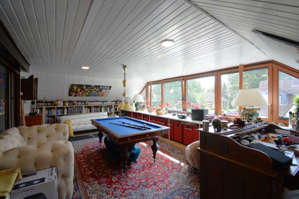 Immobilie in Schalkholz - Großes Einfamilienhaus am Rande der Natur - Bild 3