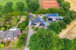 La Dolce Vita daheim! Junge Stadtvilla im mediterranen Stil mit Pool, PV-Anlage und Feldblick! – Die vollständige Adresse der Immobilie erhältst du vom Anbieter., 49716 Meppen – Vorschaubild 9