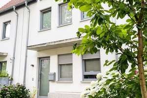 Familienfreundliches Reihenhaus in ruhiger Sackgassenlage – modern, energieeffizient und naturnah – Die vollständige Adresse der Immobilie erhältst du vom Anbieter., 28279 Habenhausen, Bremen – Vorschaubild 2