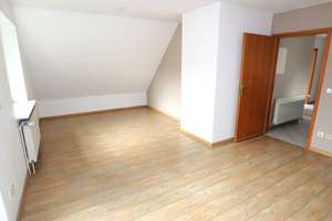 Solides Zweifamilienhaus (1995) in Meiendorf – Die vollständige Adresse der Immobilie erhältst du vom Anbieter., 22145 Rahlstedt, Hamburg – Vorschaubild 9