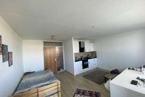 Attraktives 1-Zimmer-Apartment mit Balkon und direktem Rheinblick in Köln-Riehl – 50735 Riehl, Köln – Vorschaubild 4