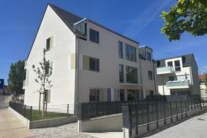 Exklusive 3-Raumwohnung zur sofortigen Eigennutzung oder Kapitalanlage mit Tiefgaragenstellplatz! – Die vollständige Adresse der Immobilie erhältst du vom Anbieter., 1445 Radebeul – Vorschaubild 7