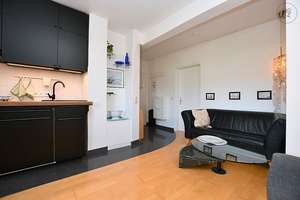 Schön möblierte Wohnung in Stuttgart Kaltental – Die vollständige Adresse der Immobilie erhältst du vom Anbieter., 70569 Kaltental, Stuttgart – Vorschaubild 3