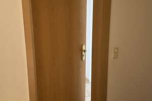 Schicke 3‑Zimmer Wohnung mit Balkon im 2. OG in Grafing