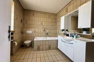 Großzügige 4-Zimmer-Wohnung mit 3 Balkonen und 2 Bädern – ab 01.08.2026 verfügbar – Die vollständige Adresse der Immobilie erhältst du vom Anbieter., 40489 Angermund, Düsseldorf – Vorschaubild 11