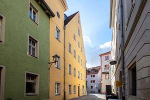 2-Zi.-Wohnung mit Balkon in der Regensburger Altstadt – Spiegelgasse 5, 93047 Innenstadt, Regensburg – Vorschaubild 3
