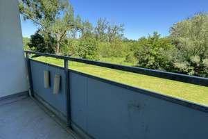 Frisch renovierte 2-Zimmer-Wohnung mit Balkon & Aufzug – inmitten Magdeburgs beliebten Herrenkrug – 39114 Herrenkrug, Magdeburg – Vorschaubild 10