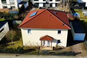 Flexibles Wohnglück: Zwei- oder Einfamilienhaus mit traumhaftem Garten – Die vollständige Adresse der Immobilie erhältst du vom Anbieter., 14476 Groß Glienicke, Potsdam – Vorschaubild 4