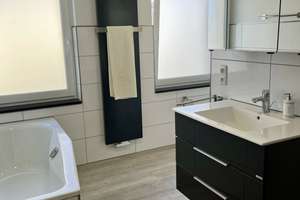 schicke und moderne 3 Zimmerwohnung mit Balkon in Nettetal-Lobberich – Die vollständige Adresse der Immobilie erhältst du vom Anbieter., 41334 Nettetal – Vorschaubild 4