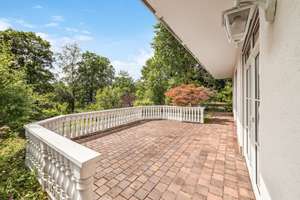 Property thumbnail 22