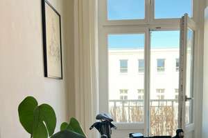 Stilvolles Wohnen in Friedrichshain: Helle Altbauwohnung mit einzigartiger Südterrasse – Die vollständige Adresse der Immobilie erhältst du vom Anbieter., 10249 Friedrichshain, Berlin – Vorschaubild 4