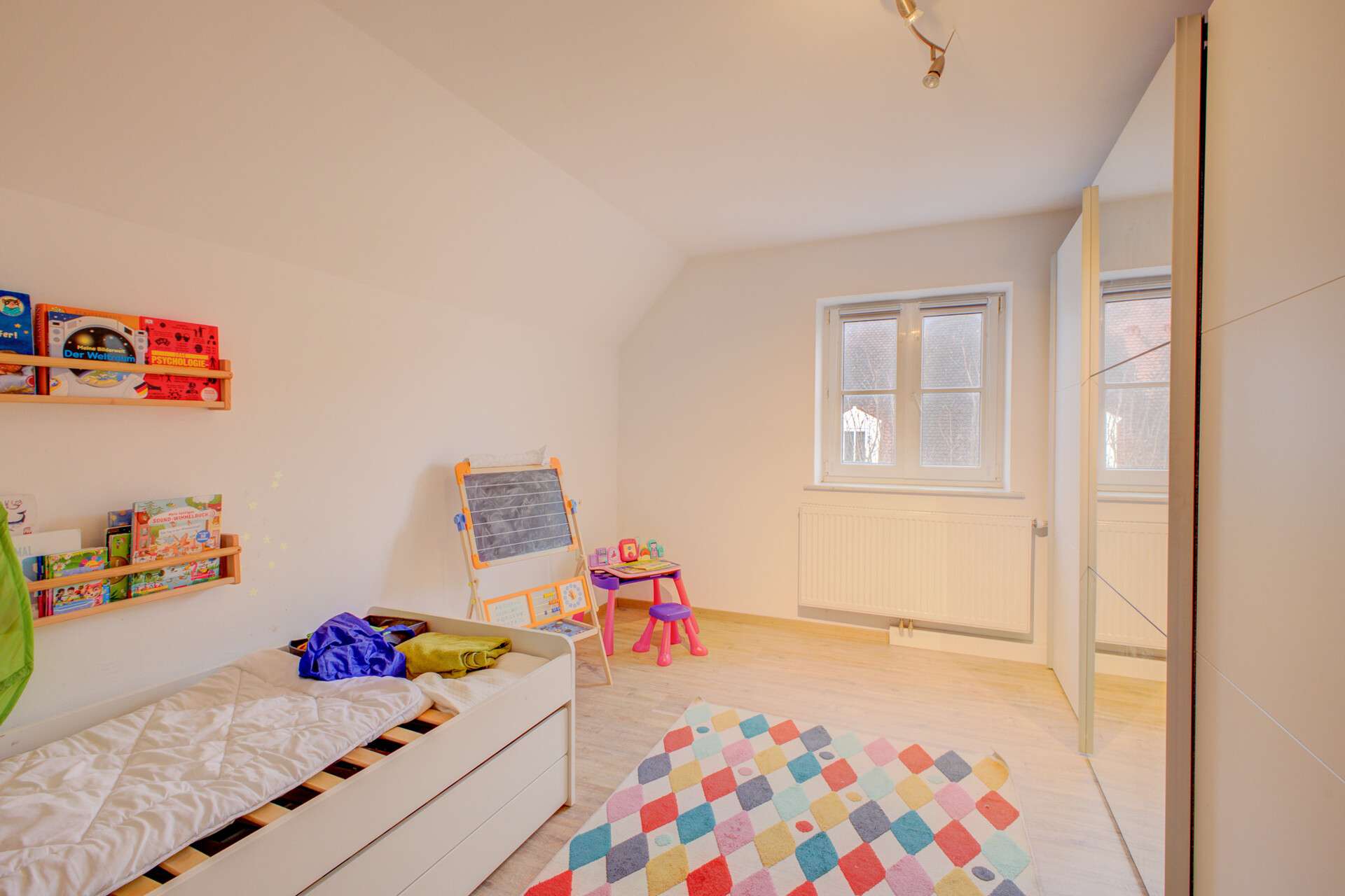 Immobilie in Röhrmoos - Zwei Chancen – Ein Grundstück: Einfamilienhaus mit zusätzlichem Baurecht in Röhrmoos! - Bild 3