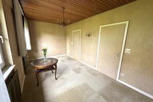 60er-Jahre Winkelbungalow auf einem großzügig gestalteten Grundstück in Bickenbach – Die vollständige Adresse der Immobilie erhältst du vom Anbieter., 64404 Bickenbach – Vorschaubild 11