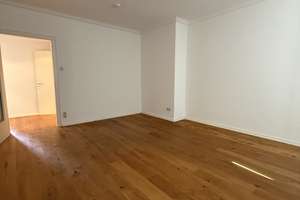 Frisch renovierte 2,5-Zimmerwohnung mitten in Oberkassel mit Loggia – Quirinstr. 11, 40545 Oberkassel, Düsseldorf – Vorschaubild 9
