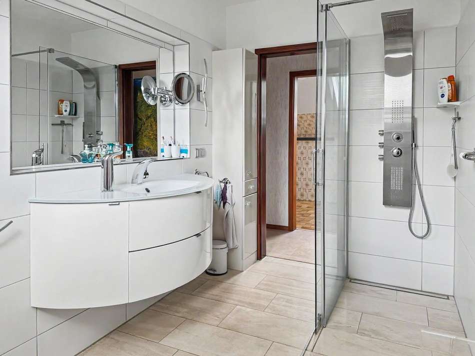 Badezimmer I