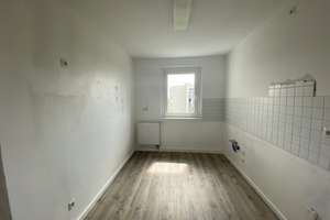 Wohnen im Grünen! Einkommensgrenzen bitte beachten! – Quäkerstr. 11, 13403 Reinickendorf (Ortsteil), Berlin – Vorschaubild 3