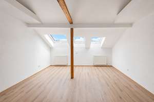 Außergewöhnliche Dachgeschosswohnung mit offenem Dachstuhl – 63065 Wilhelmschule, Offenbach am Main – Vorschaubild 3