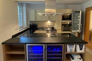 Exklusive 3-Zimmer-Wohnung mit großem Balkon, Design-Highlights und Festungsblick – Toplage Würzburg – Die vollständige Adresse der Immobilie erhältst du vom Anbieter., 97082 Steinbachtal, Würzburg – Vorschaubild 12