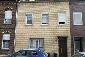 Reihenhaus mit Entwicklungspotenzial