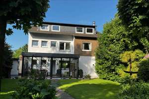 Freistehendes Einfamilienhaus mit Traumgarten – Die vollständige Adresse der Immobilie erhältst du vom Anbieter., 42899 Großhülsberg, Remscheid – Vorschaubild 3