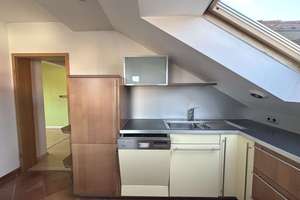 RESERVIERT: Großzügiges Zweifamilienhaus in familienfreundlicher Wohnlage – Die vollständige Adresse der Immobilie erhältst du vom Anbieter., 73116 Wäschenbeuren – Vorschaubild 7