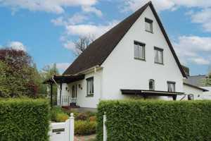 Viel Platz & bestens in Schuss – Familienhaus mit Keller, Sauna, Garten und Garage – Herzogtum Lauenburg (Kreis) – Vorschaubild 1