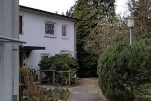 Charmantes Reihenendhaus/ Doppelhaus in Hamburg-Othmarschen mit Garten – Die vollständige Adresse der Immobilie erhältst du vom Anbieter., 22605 Othmarschen, Hamburg – Vorschaubild 2