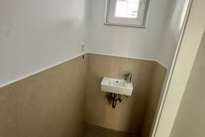 Exklusives und geräumiges Townhouse in ruhigem Hinterhof mitten in Flingern – Gerresheimer Straße 139 c, 40233 Flingern Süd, Düsseldorf – Vorschaubild 9