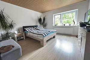 Modernisiertes RMH mit traumhaftem Garten  – Die vollständige Adresse der Immobilie erhältst du vom Anbieter., 23554 Sankt Lorenz Nord, Lübeck – Vorschaubild 11