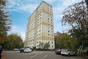 Attraktive 3-Zimmer-Wohnung in der Waldstadt – Ideal zur Vermietung oder zum Eigenbezug! – Elbinger Straße 2b, 76139 Karlsruhe – Vorschaubild 2