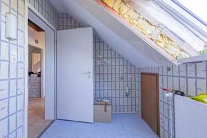 Energetisch umfassend saniertes Einfamilienhaus mit 5 Schlafzimmern und Doppelgarage in Nübbel – Die vollständige Adresse der Immobilie erhältst du vom Anbieter., 24809 Nübbel – Vorschaubild 23
