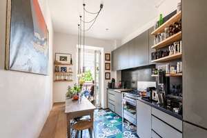 Schicke Altbau Wohnung mit Parkett und Balkon zum ruhigen Innenhof - mitten im Glockenbachviertel – Die vollständige Adresse der Immobilie erhältst du vom Anbieter., 80469 Gärtnerplatz, München – Vorschaubild 7