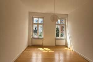 NEU *Paul & Partner* RENOVIERT UND TOP GESCHNITTEN ! SUPER ZENTRAL MIT ALTBAUCHARME ! – Wiesbaden – Vorschaubild 1