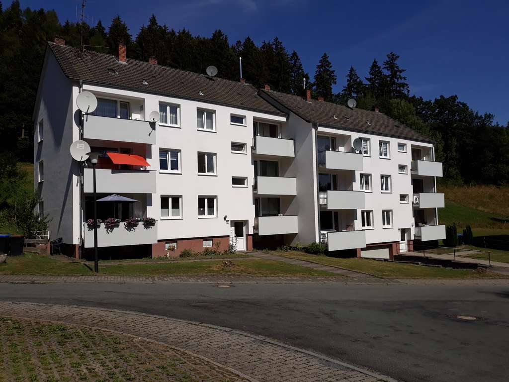 Immobilie in Eslohe - Eigentumswohnung auf Erbbaurecht in ruhigem Wohngebiet in Eslohe - Bild 0