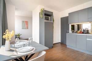 City Pop - Deine flexible Lösung für lange und kürzere Aufenthalte um dich wie zu Hause zu fühlen. – Lindenallee 4, 45127 Stadtkern, Essen – Vorschaubild 11
