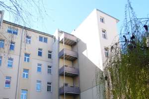 Schöne 2-Raum-Dachgeschosswohnung in der Altstadt mit Tageslichtbad und Balkon mit Blick auf den Dom – Einsteinstraße 1, 39104 Altstadt, Magdeburg – Vorschaubild 27