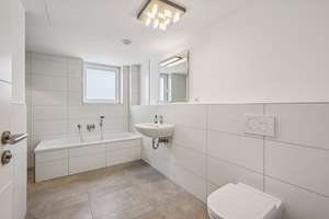 Neuwertiges Penthouse | hochwertige Ausstattung | Dachterrasse | Stellplatz | Top-Lage von Mühlheim – Die vollständige Adresse der Immobilie erhältst du vom Anbieter., 63165 Mühlheim am Main – Vorschaubild 12