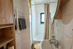 Zentral gelegene Etagenwohnung in Hannover-Döhren zu vermieten! – Die vollständige Adresse der Immobilie erhältst du vom Anbieter., 30519 Döhren, Hannover – Vorschaubild 2