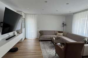 Helle mobilierte 3 Zimmer Wohnung mit hochwertiger Ausstattung,Balkon, Keller & Privatparkplatz – Darmstädter Straße 104a, 64372 Ober-Ramstadt – Vorschaubild 2