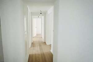 Frisch sanierte 4,5 Zimmer Altbauwohnung – Gebelsbergstraße 90, 70199 Heslach, Stuttgart – Vorschaubild 2