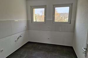 Helle 2-Zimmer-Wohnung mit Balkon – Vohwinkelstraße 61, 47137 Untermeiderich, Duisburg – Vorschaubild 4