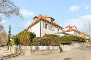 Klassisches Einfamilienhaus in bester Höhenlage des Stuttgarter Westens – Die vollständige Adresse der Immobilie erhältst du vom Anbieter., 70193 Kräherwald, Stuttgart – Vorschaubild 3