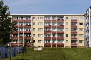 Schöne 4-Raum-Wohnung mit Balkon – Yorckstr. 40b, 9130 Yorckgebiet, Chemnitz – Vorschaubild 4